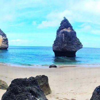 Pantai Suwehan nusa penida