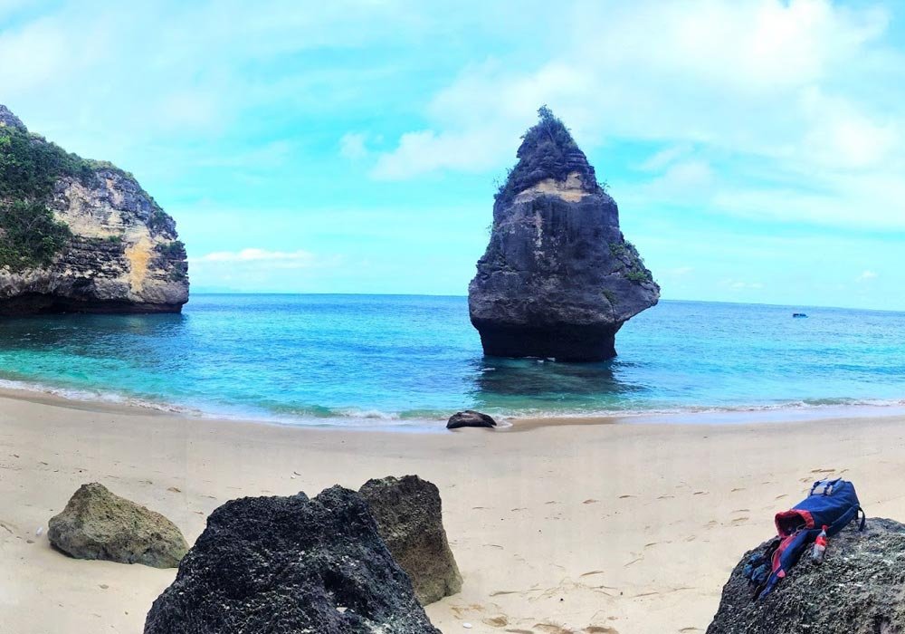 Pantai Suwehan, Pemandangan Spektakuler di Nusa Penida